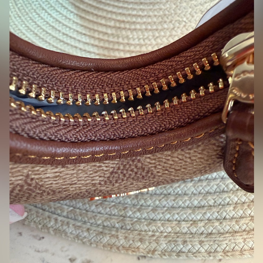 NWT MINI Coach Brown Signature Leather Bag Coin Purse Charm with Key Ring - Picture 7 of 11